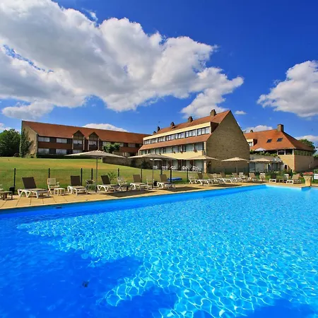 Du Chateau Hotel