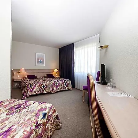 Du Chateau 3*
