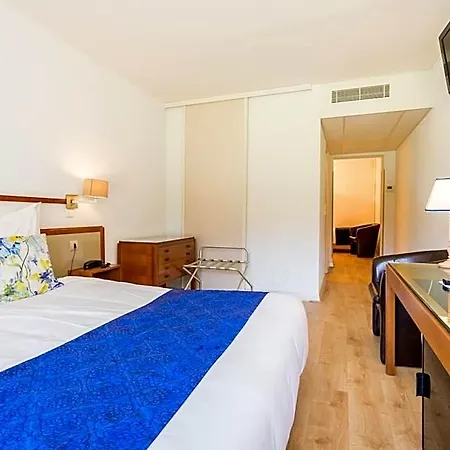 Hotel Du Chateau 3*