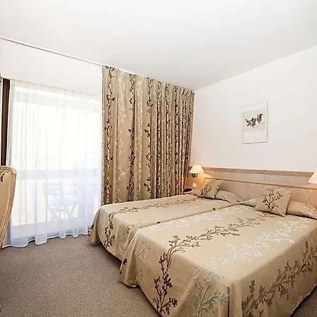 Hotel Du Chateau 3*