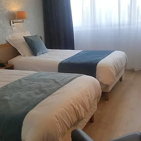 Du Chateau 3*