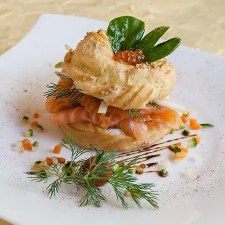 Hotel Restaurant Du Chateau 3*